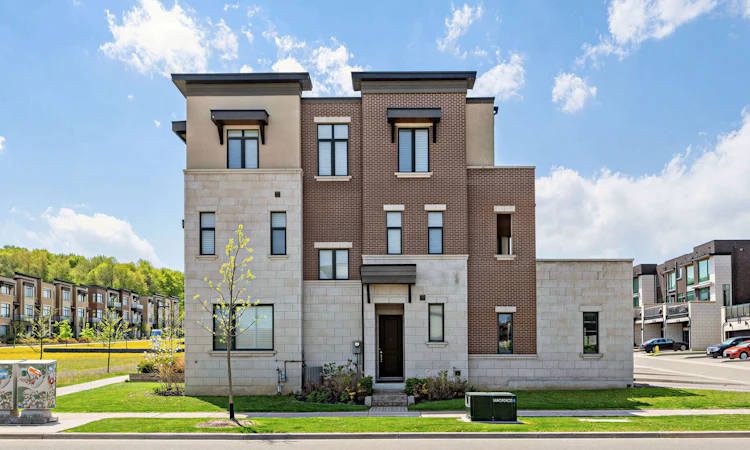 88 Crimson Forest Drive