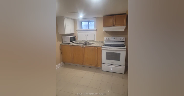 187 Septonne Avenue, Newmarket, ON, L3Y 2W5 - 6