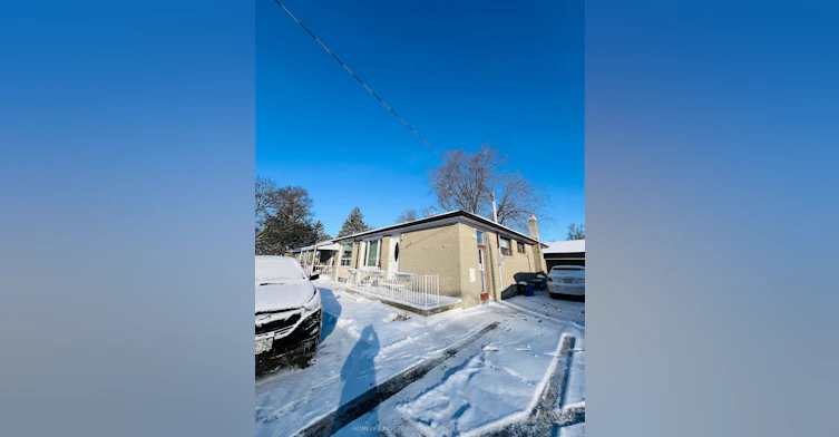 Basement-213 Beechy Drive, Richmond Hill, ON, L4C 2X6