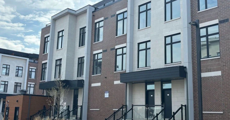 U228-9570 Islington Avenue W, Vaughan, ON, L4H 5E8 - 8