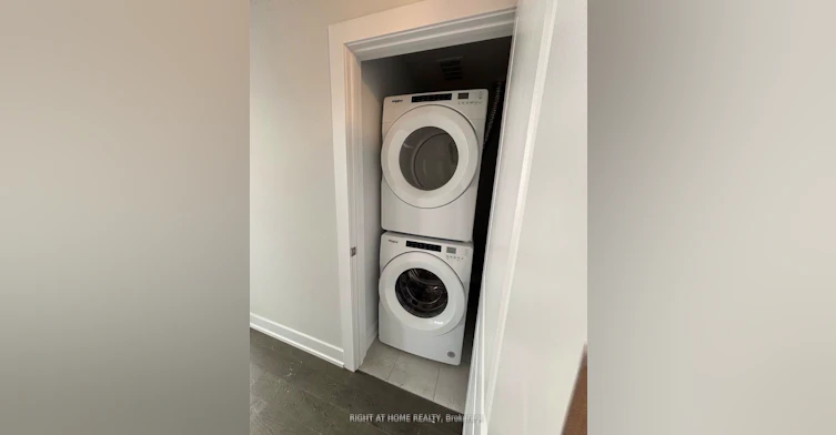 U228-9570 Islington Avenue W, Vaughan, ON, L4H 5E8 - 20