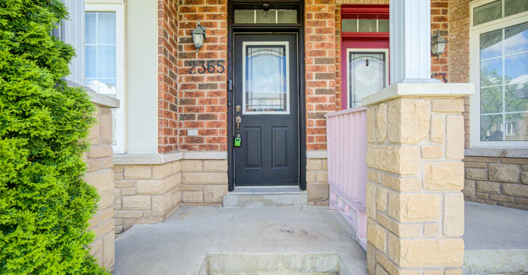 2365 Bur Oak Avenue, Markham, ON, L6E 1J5 - 2