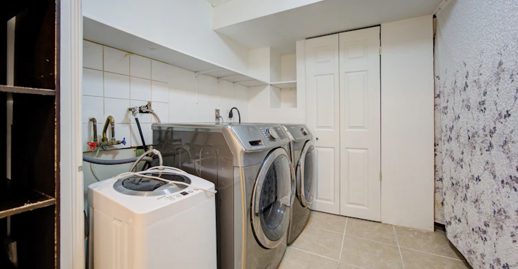 2365 Bur Oak Avenue, Markham, ON, L6E 1J5 - 31