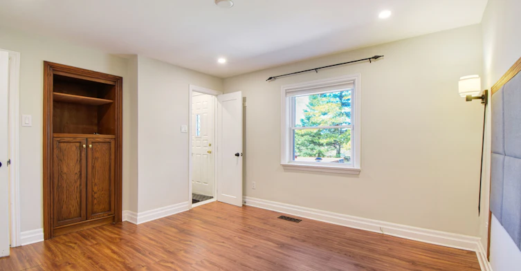 114 Elizabeth Grove, King, ON, L7B 1H2 - 8