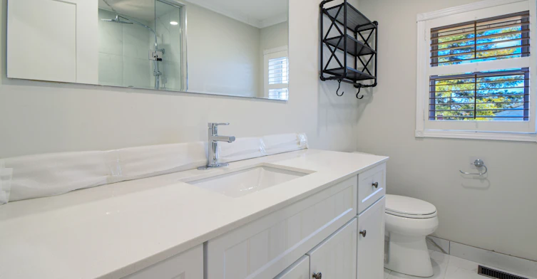 114 Elizabeth Grove, King, ON, L7B 1H2 - 9