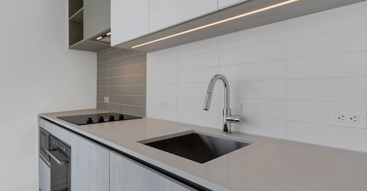2502-7890 Jane Street, Vaughan, ON, L4K 0K9 - 5