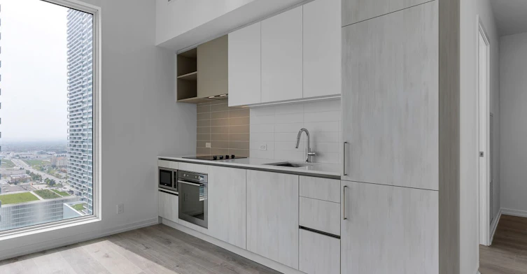 2502-7890 Jane Street, Vaughan, ON, L4K 0K9 - 4