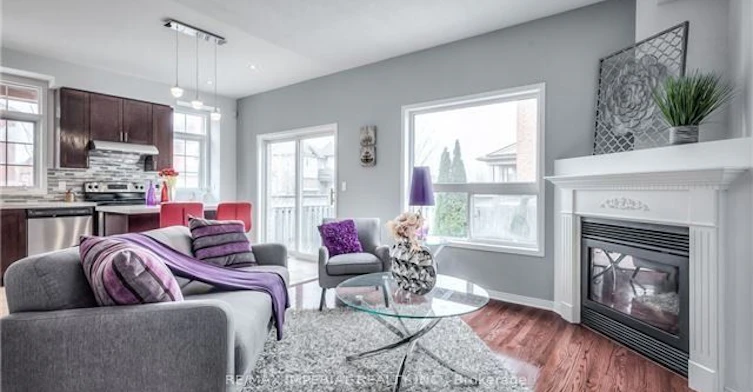 232 Madison Heights Boulevard, Markham, ON, L6C 2L4 - 9