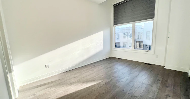 9 Alan Francis Lane, Markham, ON, L6C 3B5 - 8
