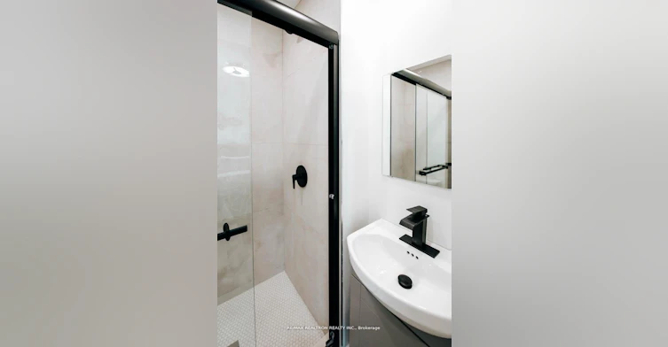 31 Goodman ( Main Floor) Crescent, Vaughan, ON, L6A 1E8 - 21