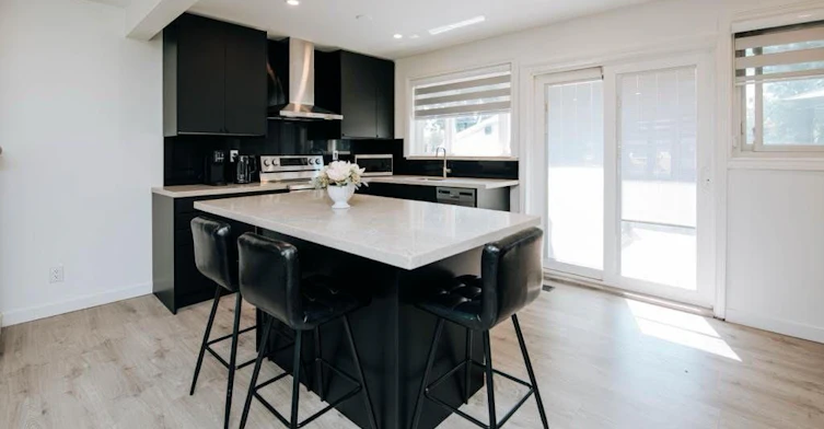 31 Goodman ( Main Floor) Crescent, Vaughan, ON, L6A 1E8 - 11