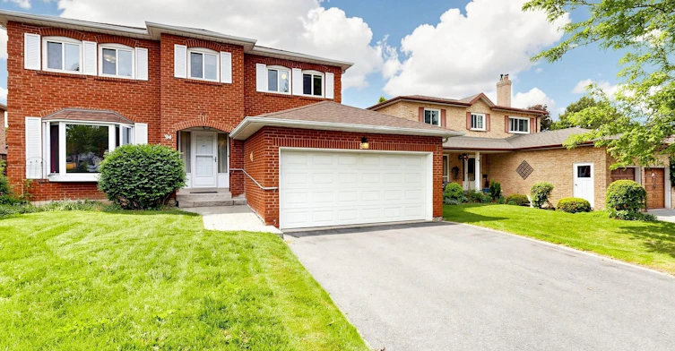 94 Howlett Avenue, Newmarket, ON, L3Y 5S5 - 4