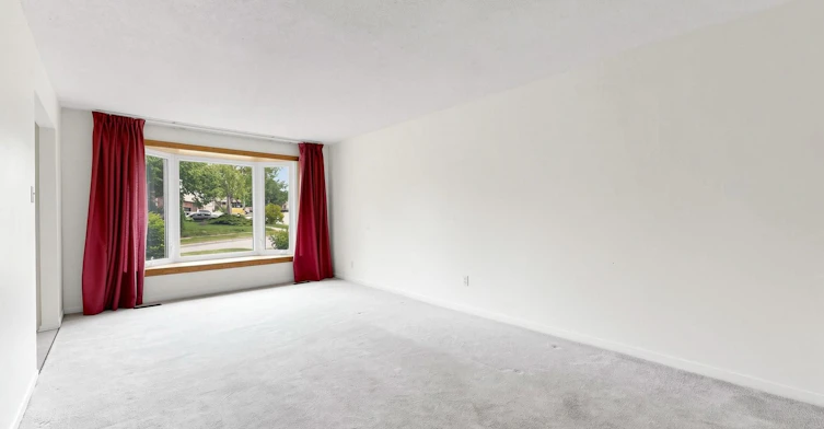 94 Howlett Avenue, Newmarket, ON, L3Y 5S5 - 7