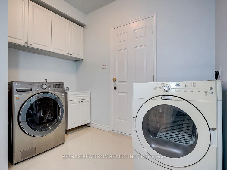 233 Brimson Drive, Newmarket, ON, L3X 1H8 - 37