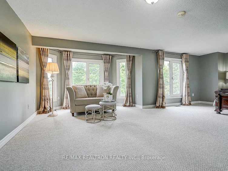 233 Brimson Drive, Newmarket, ON, L3X 1H8 - 21