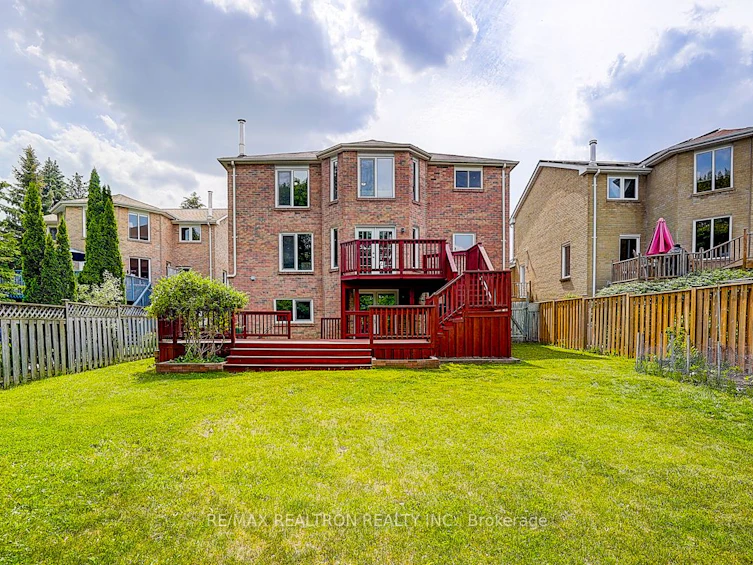 233 Brimson Drive, Newmarket, ON, L3X 1H8 - 43