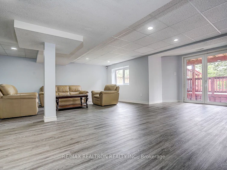 233 Brimson Drive, Newmarket, ON, L3X 1H8 - 40