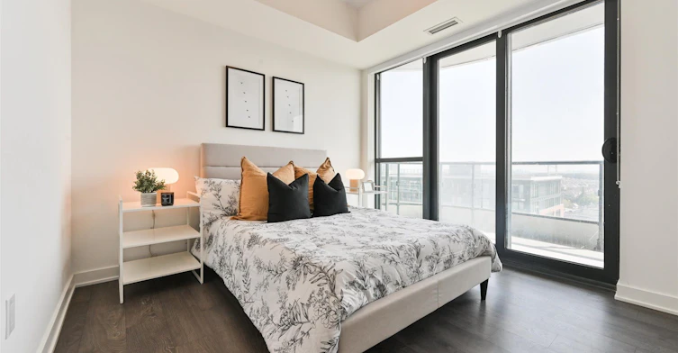 1006-120 Eagle Rock Way, Vaughan, ON, L6A 5C2 - 3