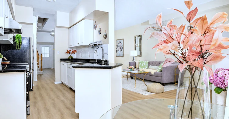 11 Zermatt Way, Markham, ON, L3R 5H9 - 3