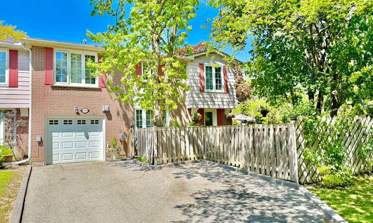 50 Rathfon Crescent