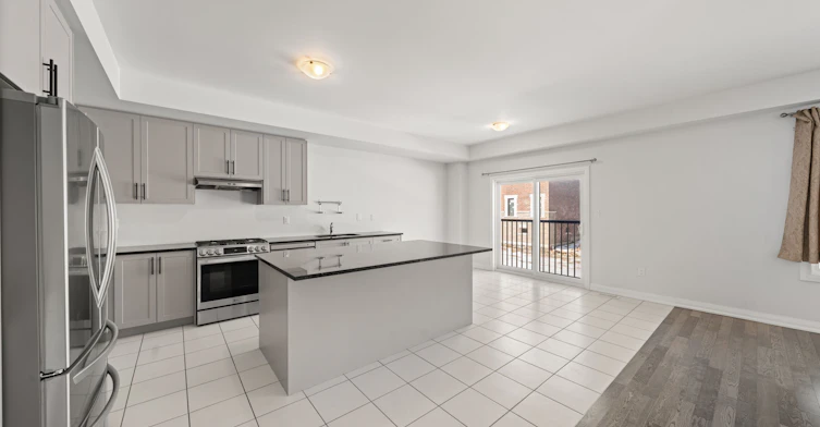 Main & Upper-1466 Stovell Crescent, Innisfil, ON, L0L 1W0 - 9