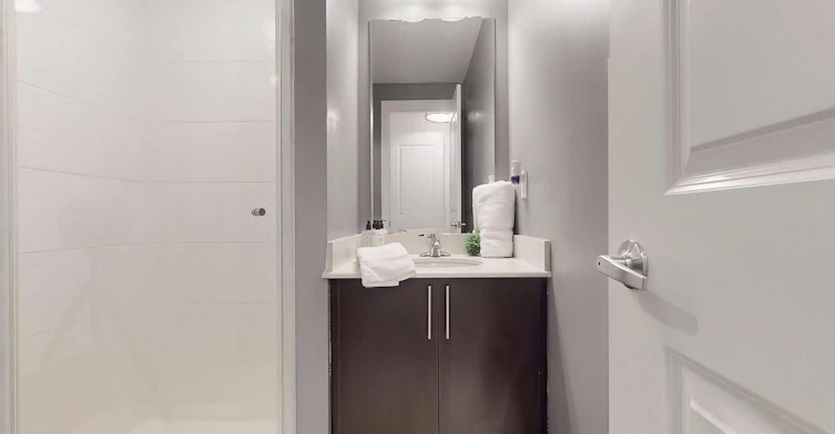 41 Poetry Drive, Vaughan, ON, L4H 3R1 - 39
