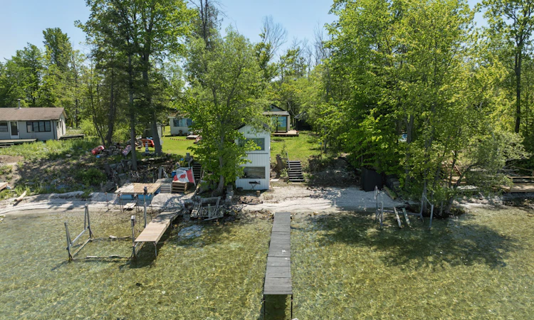 10 Snake Island Road