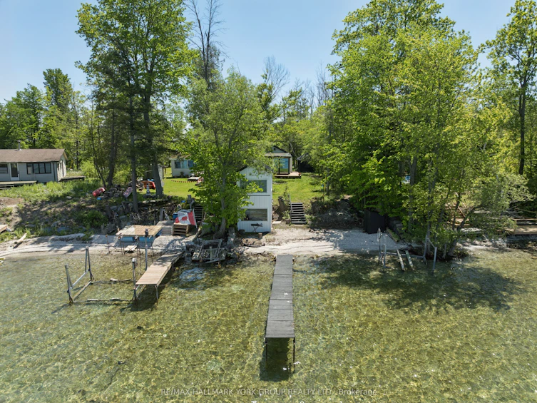 10 Snake Island Road, Georgina Islands, ON, L4P 3E9