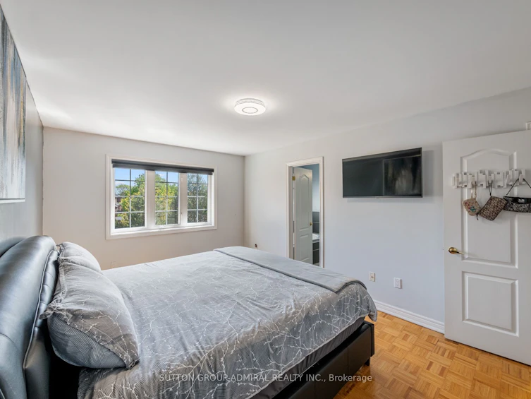 49 Loire Valley Avenue, Vaughan, ON, L4J 8V8 - 18