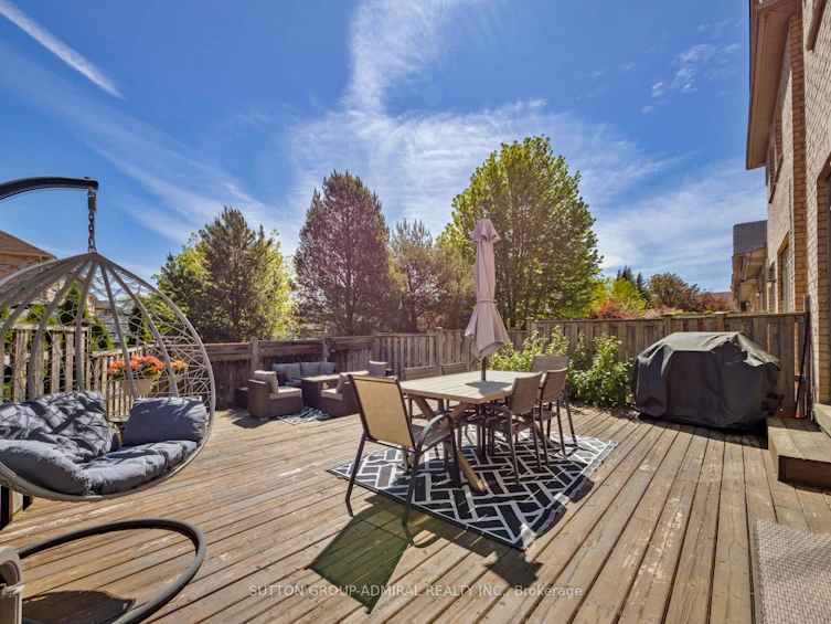 49 Loire Valley Avenue, Vaughan, ON, L4J 8V8 - 32