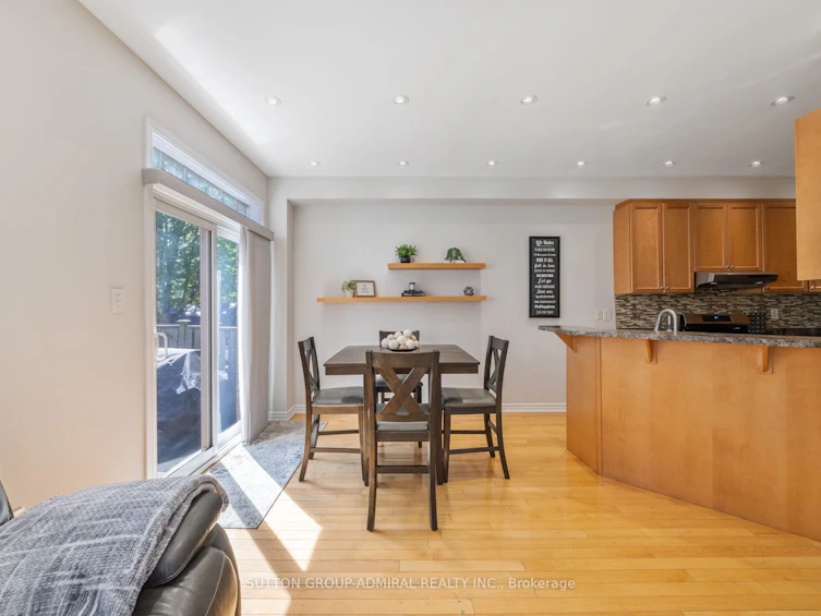 49 Loire Valley Avenue, Vaughan, ON, L4J 8V8 - 10
