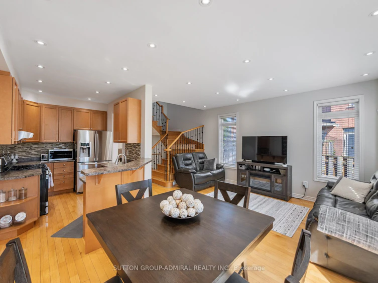 49 Loire Valley Avenue, Vaughan, ON, L4J 8V8 - 9
