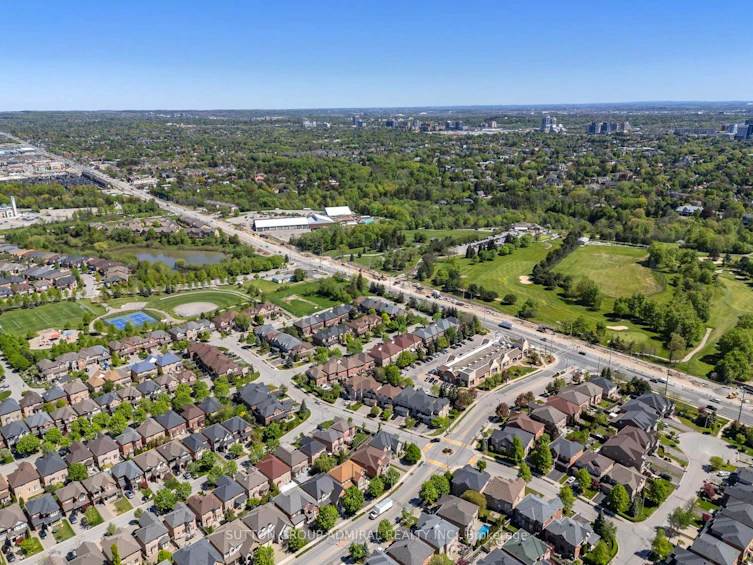 49 Loire Valley Avenue, Vaughan, ON, L4J 8V8 - 46