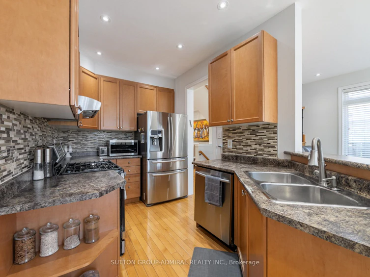 49 Loire Valley Avenue, Vaughan, ON, L4J 8V8 - 6