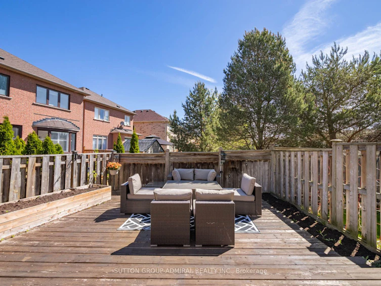 49 Loire Valley Avenue, Vaughan, ON, L4J 8V8 - 36