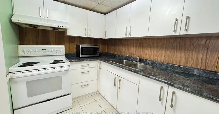 Lower-326 Crosby Avenue, Richmond Hill, ON, L4C 2R7 - 5