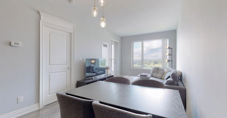 810-325 South Park Road, Markham, ON, L3T 0B8 - 17