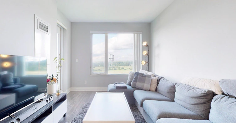 810-325 South Park Road, Markham, ON, L3T 0B8 - 11