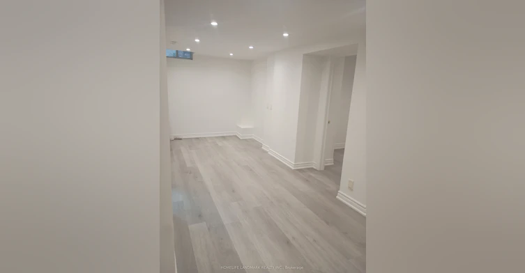 112 Holm Crescent, Markham, ON, L3T 5J3 - 11