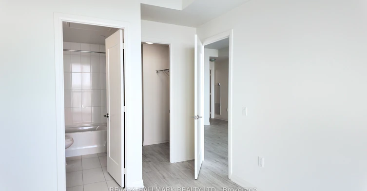 621-8960 Jane Street, Vaughan, ON, L4K 2M9 - 10
