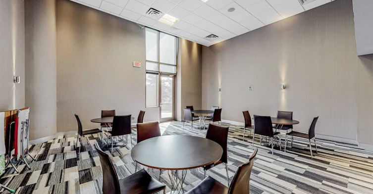 518-273 South Park Road, Markham, ON, L3T 0B5 - 17