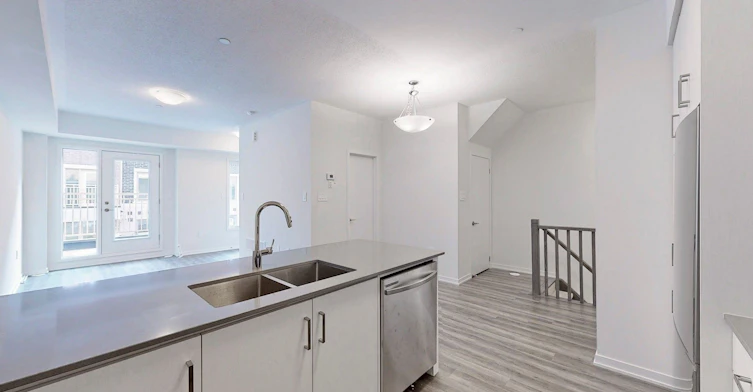 20-11 Honeycrisp Crescent, Vaughan, ON, L4K 0N6 - 11