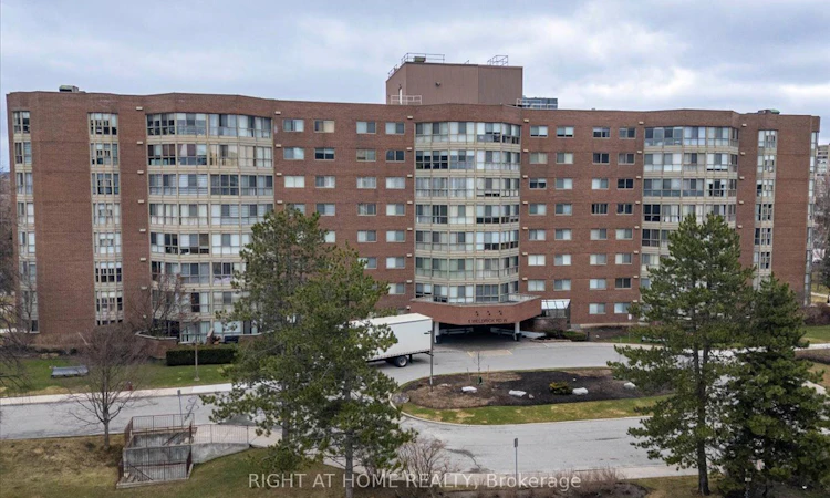 703-5 Weldrick Road W