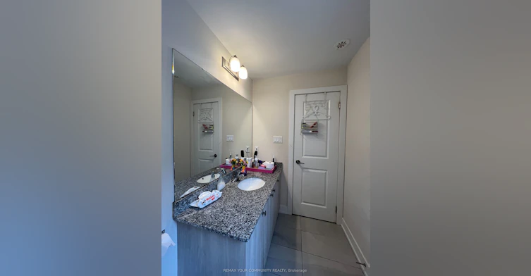 10-2 Phelps Lane, Richmond Hill, ON, L4E 1J4 - 16