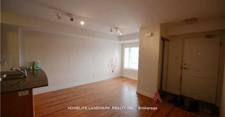 233-320 John Street, Markham, ON, L3T 0B1 - 2