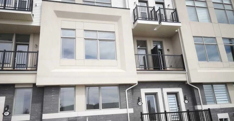159 Markland Street, Markham, ON, L6C 3B5 - 2