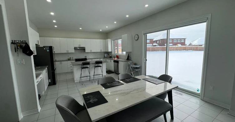 1809 Emberton Way, Innisfil, ON, L9S 0N4 - 2
