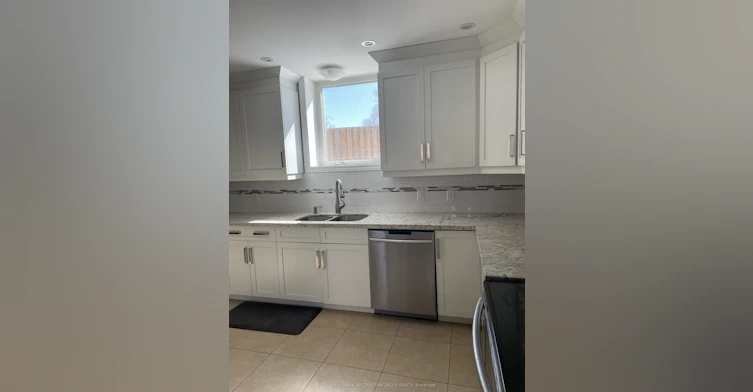 179B The Queensway N/A, Georgina, ON, L4P 2A3 - 4