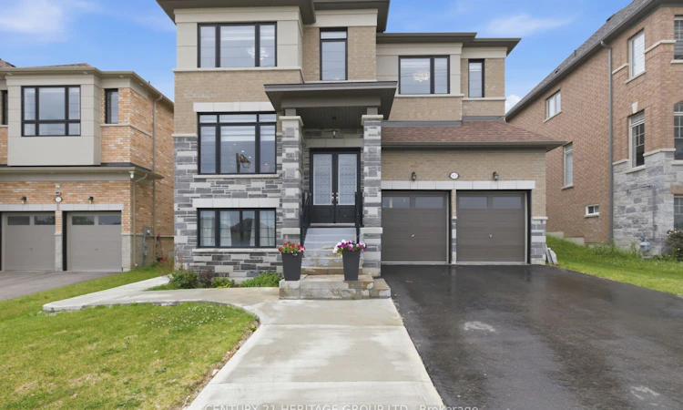63 Bethpage Crescent