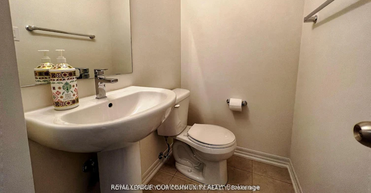 194 Vantage Loop Street, Newmarket, ON, L3X 0L3 - 12